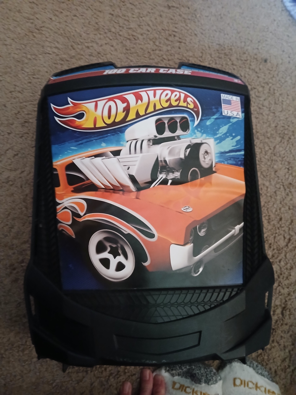 Hot Wheels 100 Car Case with Wheels And Orange Handle. Includes 50 Asst. Cars